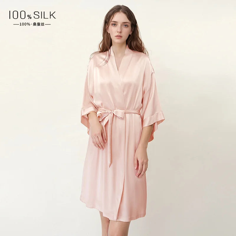 Peignoir en Soie de Mûrier 100% — Élégance & Douceur au Réveil