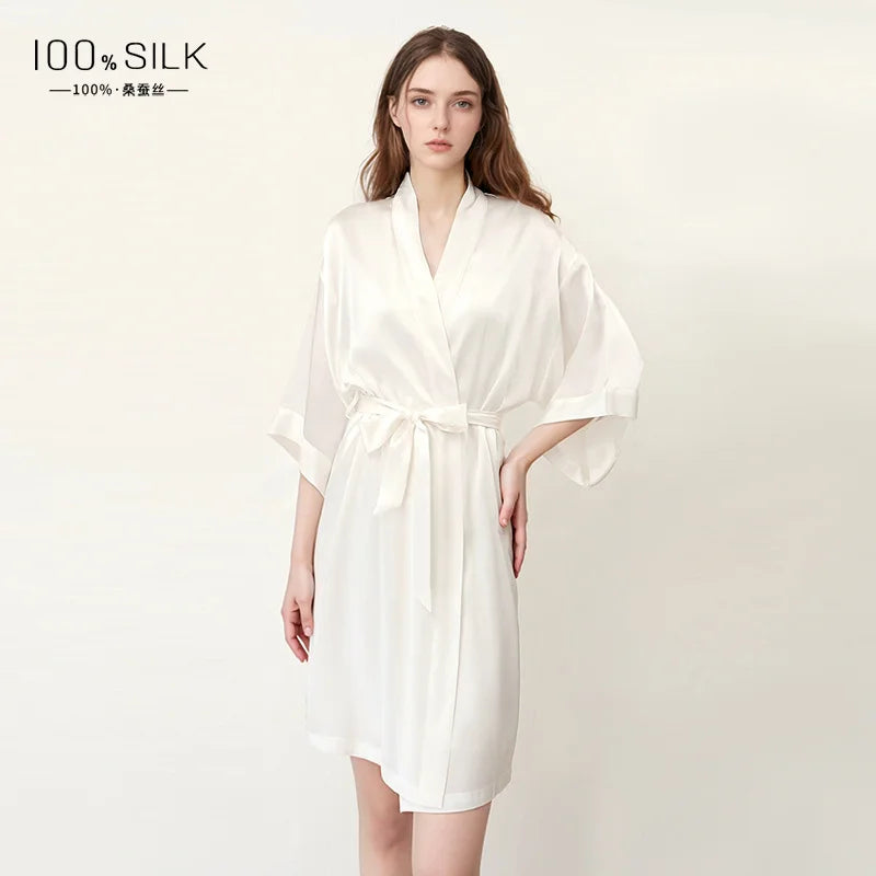 Peignoir en Soie de Mûrier 100% — Élégance & Douceur au Réveil
