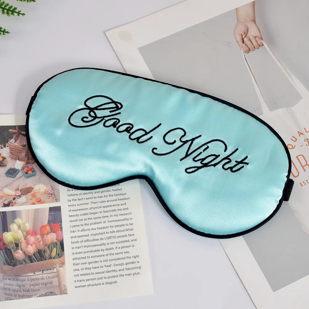 Masque de Sommeil Soie Brodé — Mon Cocon de Nuit