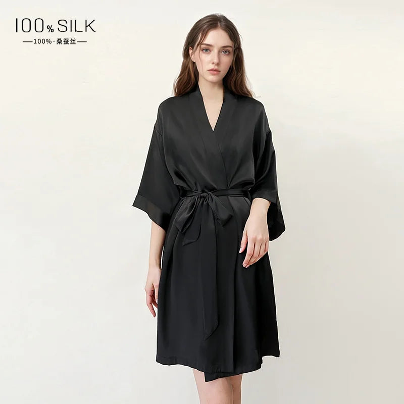 Peignoir en Soie de Mûrier 100% — Élégance & Douceur au Réveil