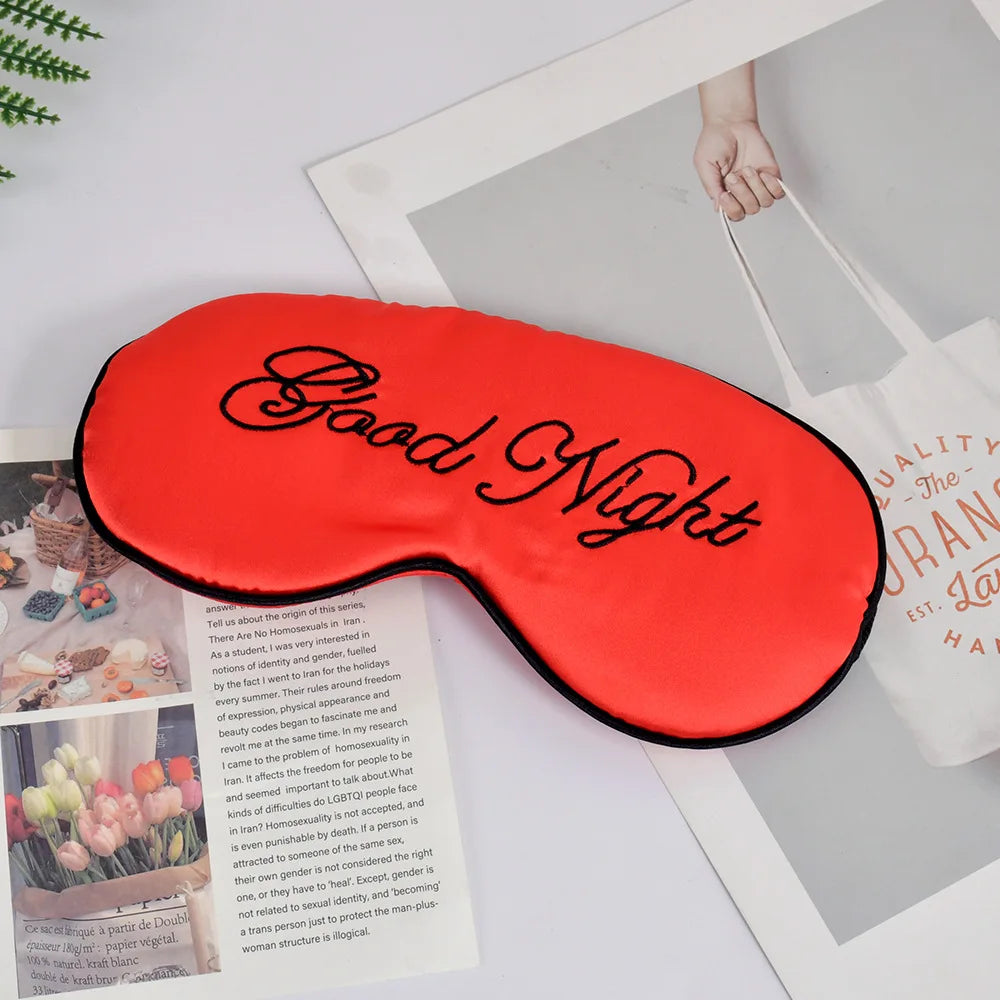 Masque de Sommeil Soie Brodé — Mon Cocon de Nuit